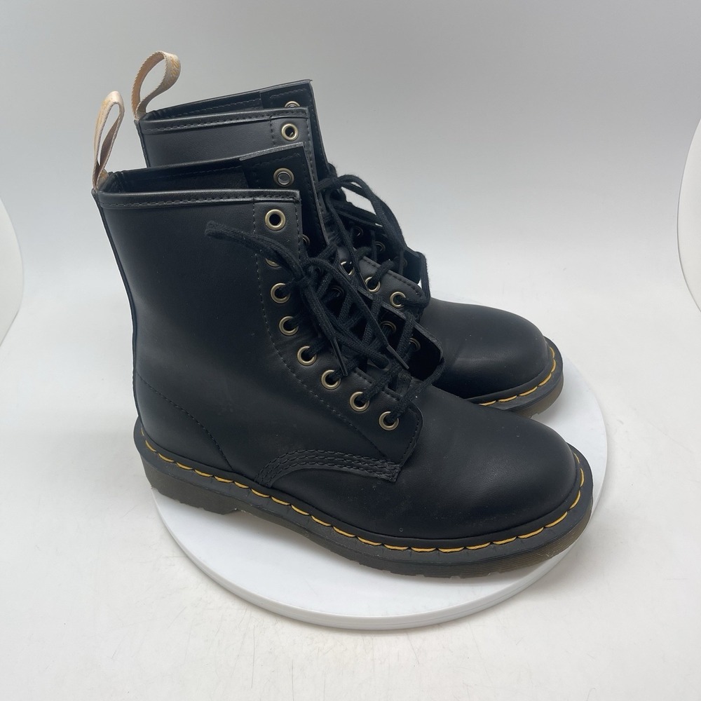 Dr Martens Boot Womens 7 Black Vegan Leather Ankle Lace Punk Rock Shoes 14045